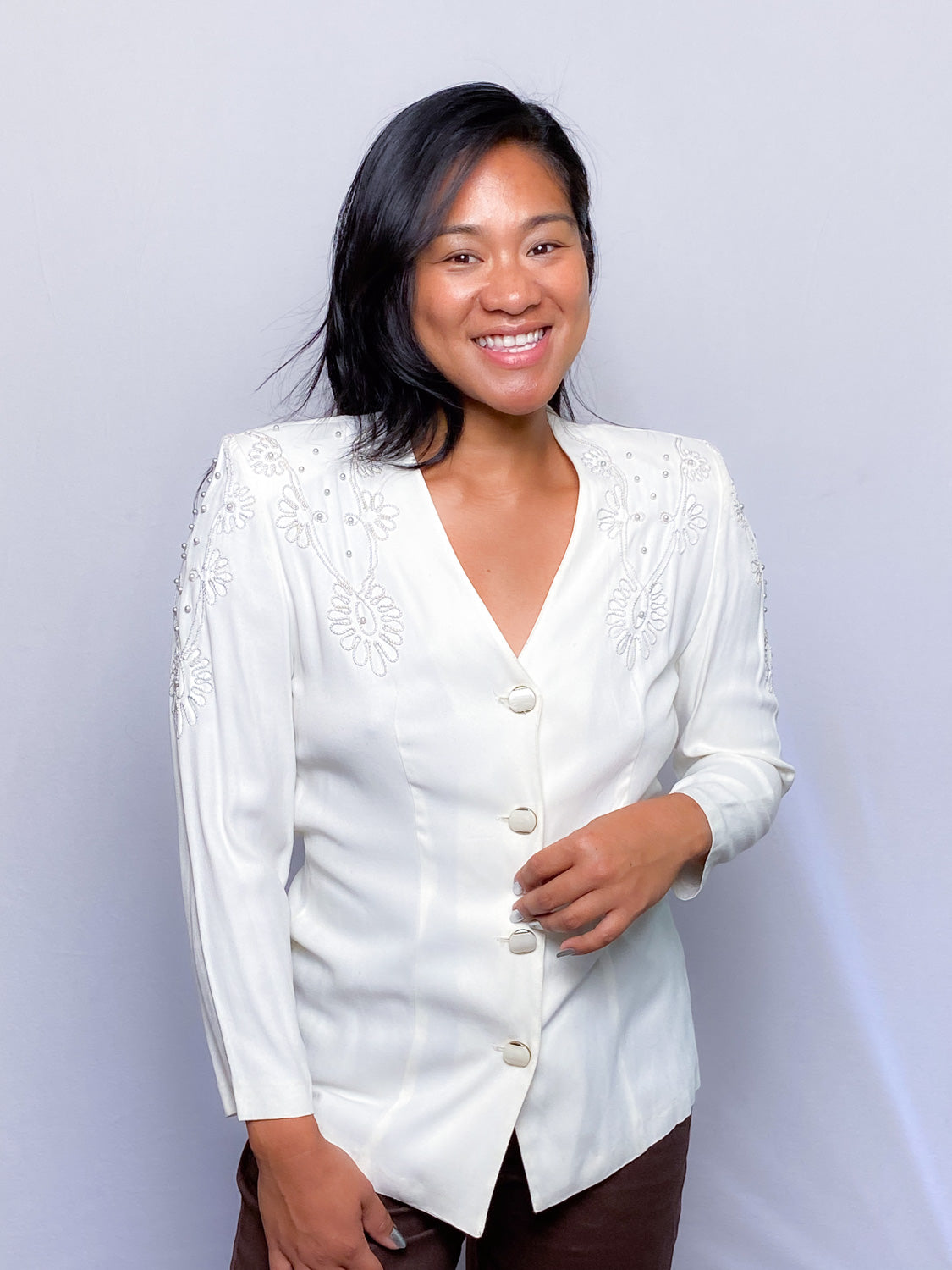 90s White Floral Embroidered and Pearl Blouse