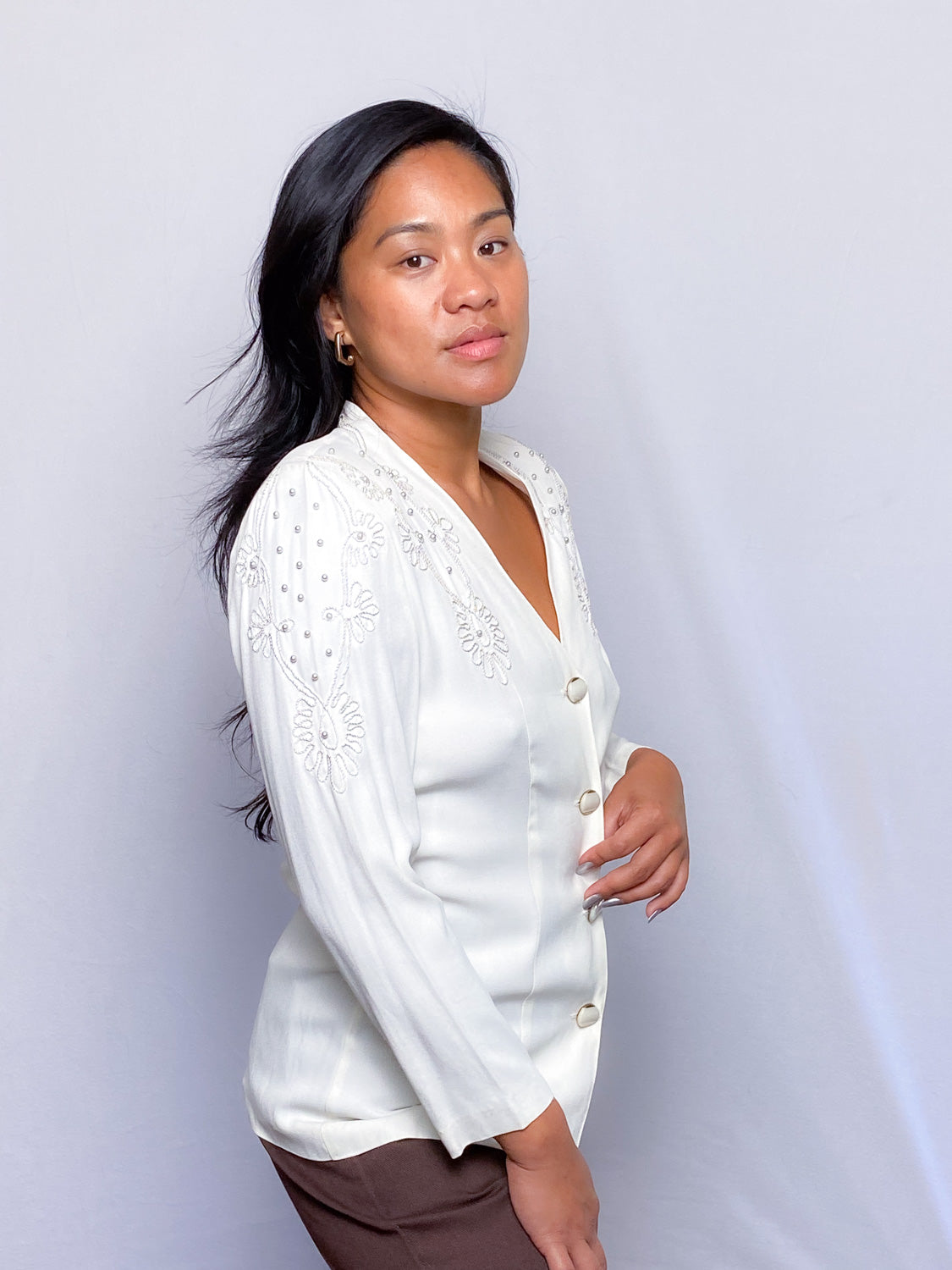 90s White Floral Embroidered and Pearl Blouse