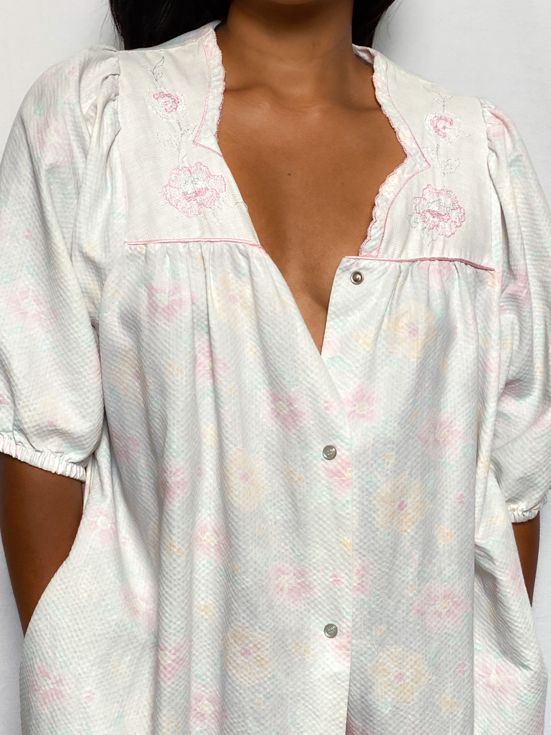 60s Light Pink Floral Nightgown