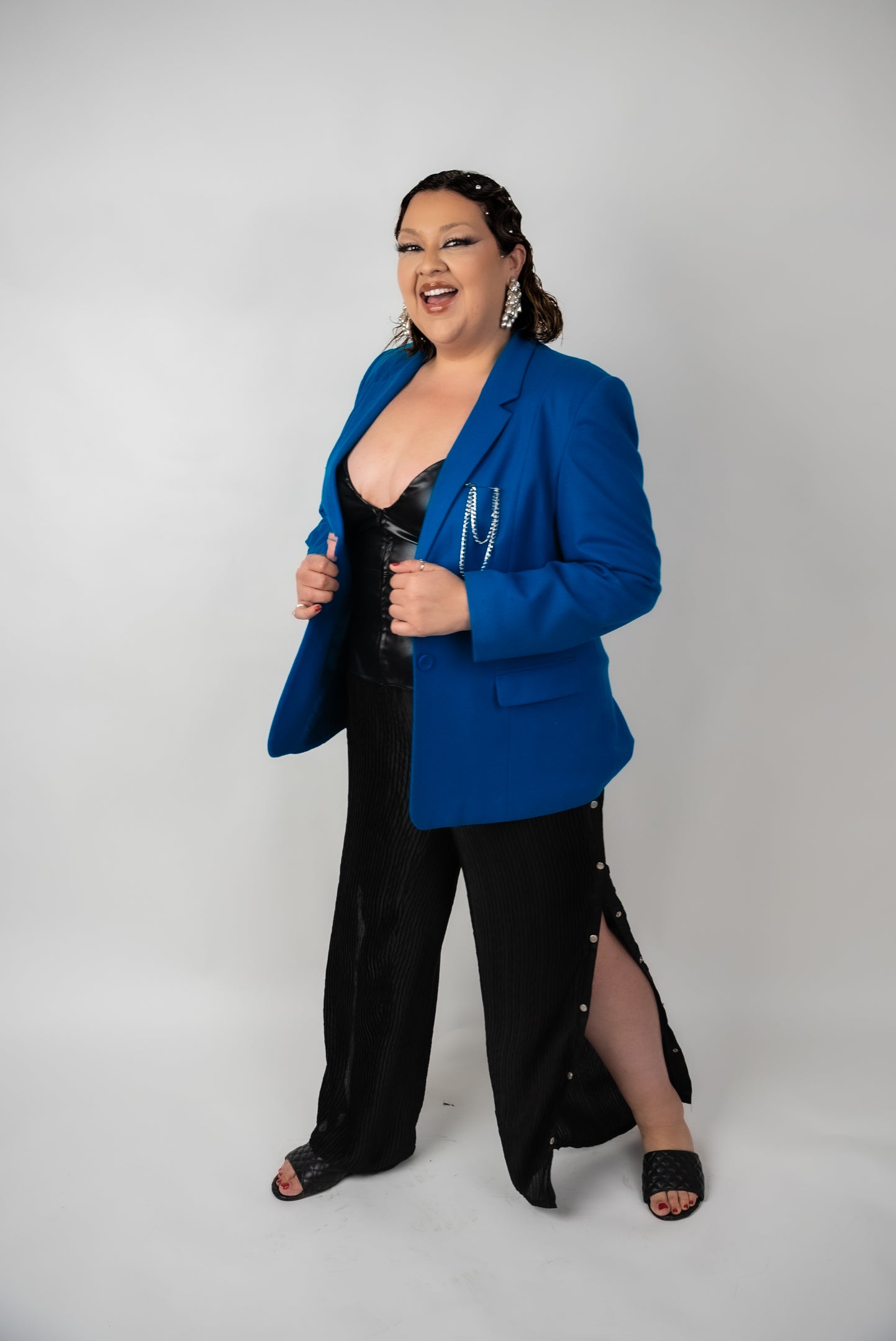 Black Pleated Split Hem Button Pant