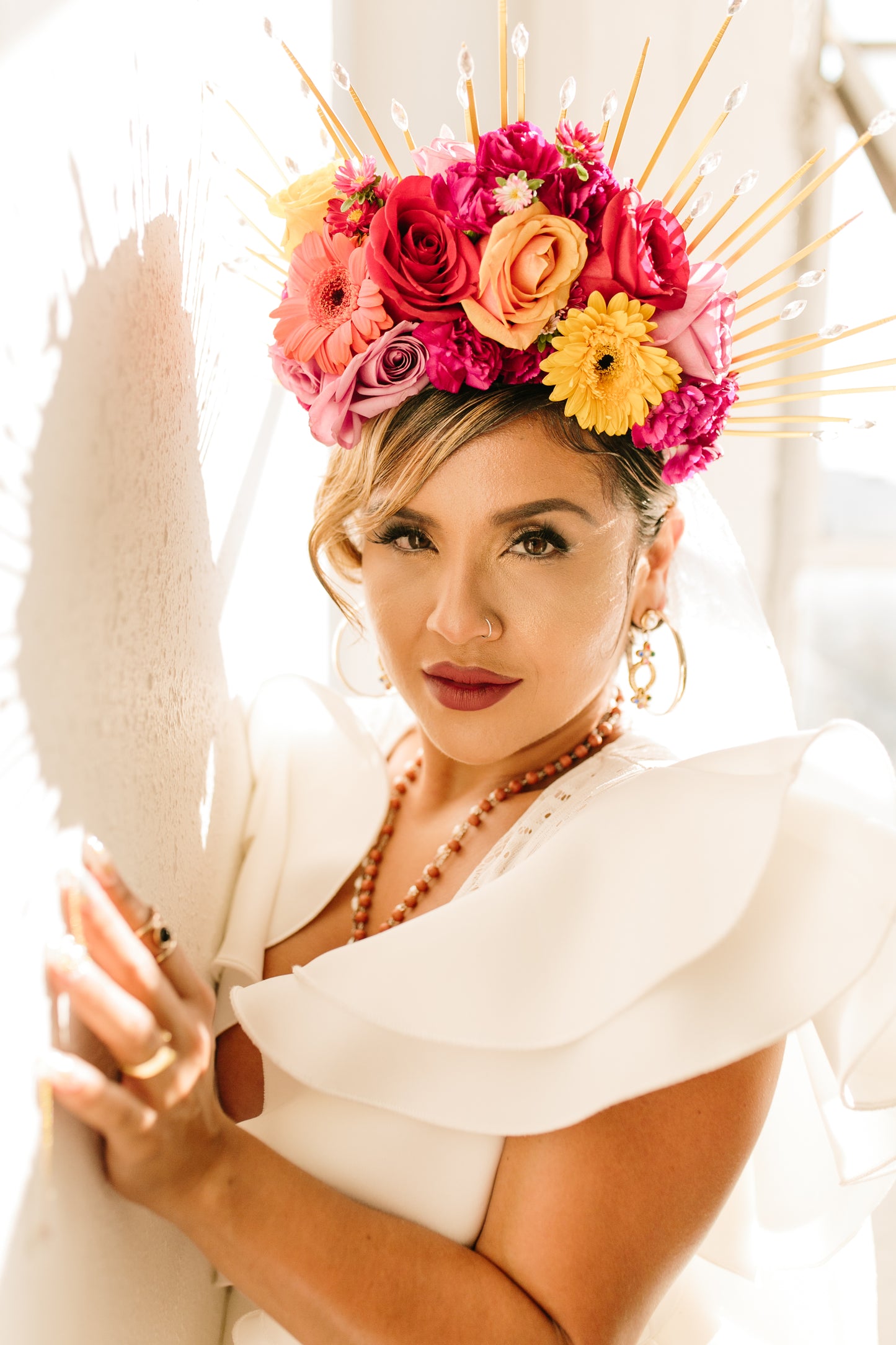 90s Gold Regal Femininity Earring