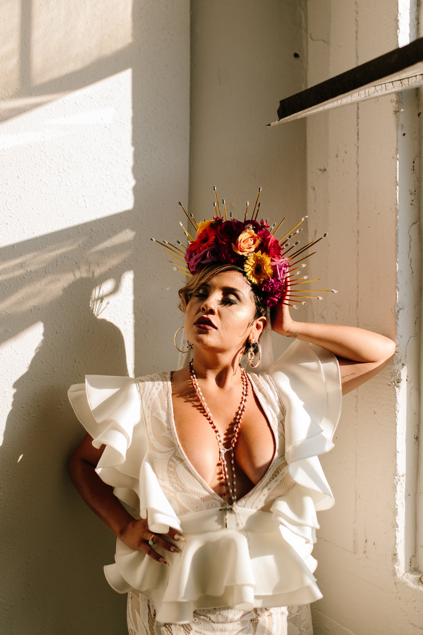 90s Gold Regal Femininity Earring