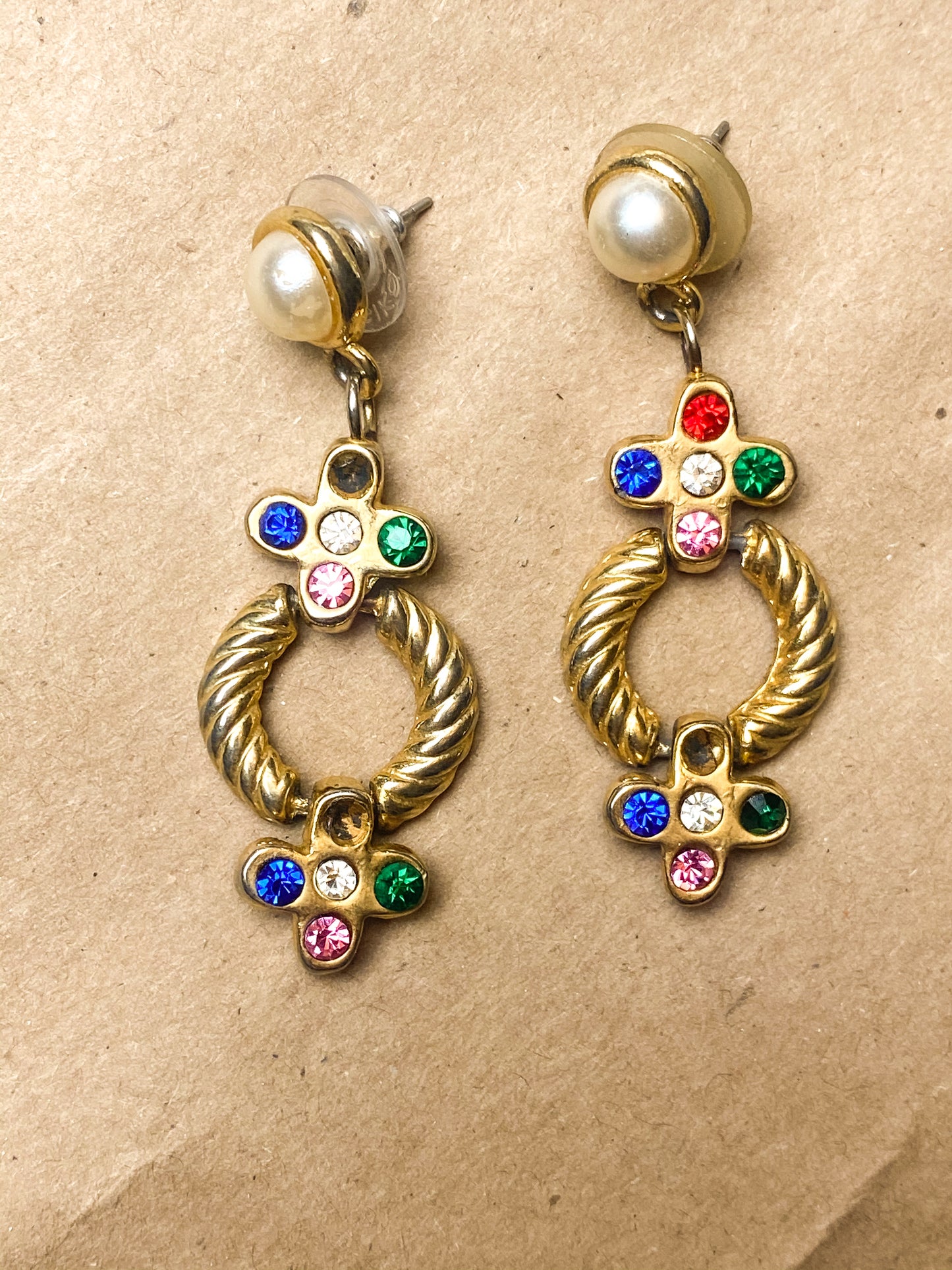 90s Gold Regal Femininity Earring