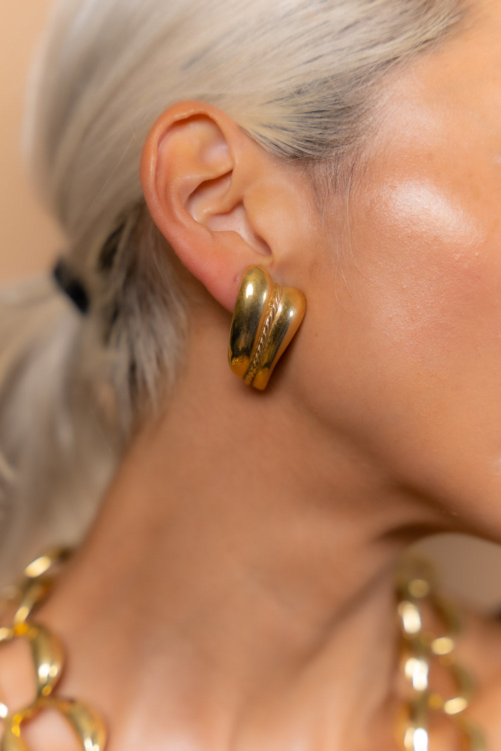 90s Gold Textured Earrings